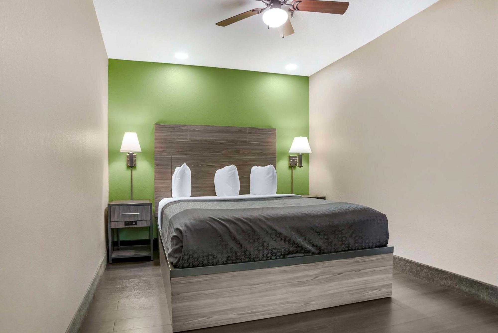 Rodeway Inn Tuscaloosa Near University Esterno foto